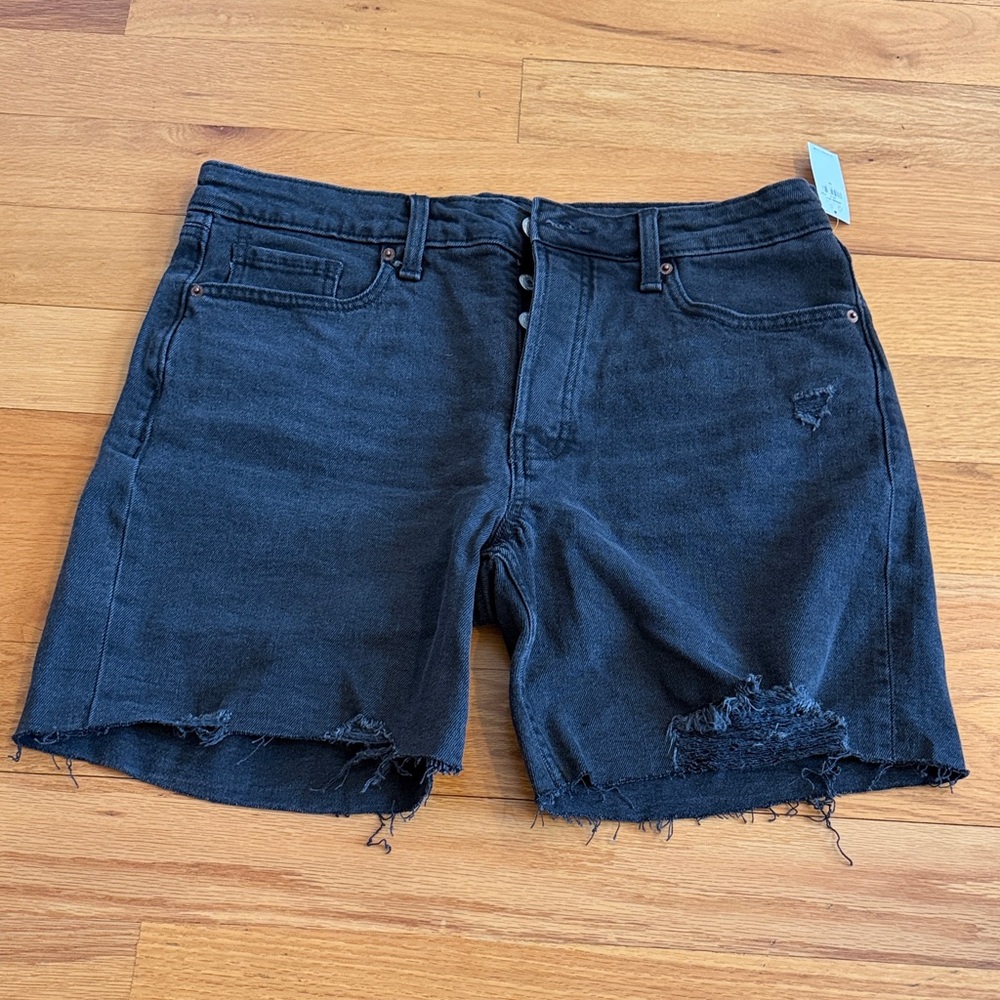 Black Distressed Denim Cutoff Shorts- NwT 7” High Rise OG Straight